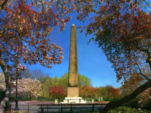 Древнеегипетский обелиск <br> в Центральном парке Нью-Йорка